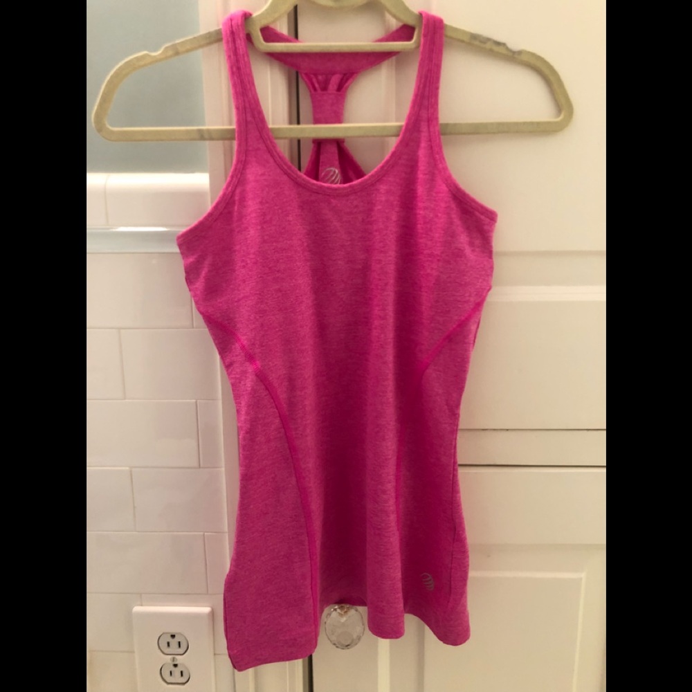Pink athletic tank top - Picture 1 of 1